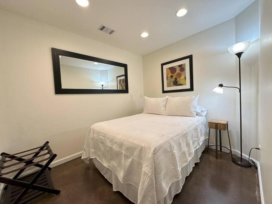Haven At Hazel~Downtown Loft Apartamento Demorest Exterior foto