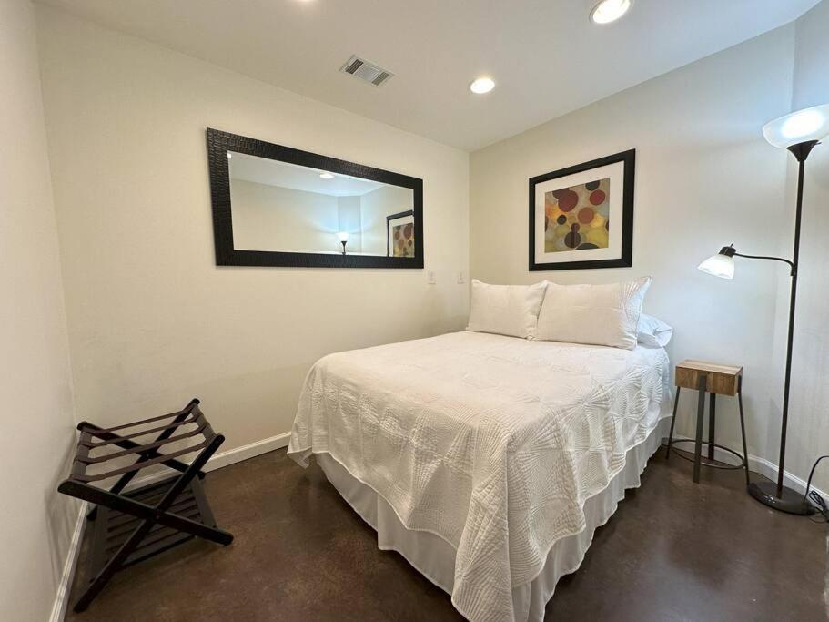 Haven At Hazel~Downtown Loft Apartamento Demorest Exterior foto