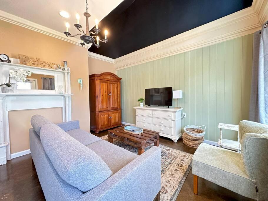 Haven At Hazel~Downtown Loft Apartamento Demorest Exterior foto