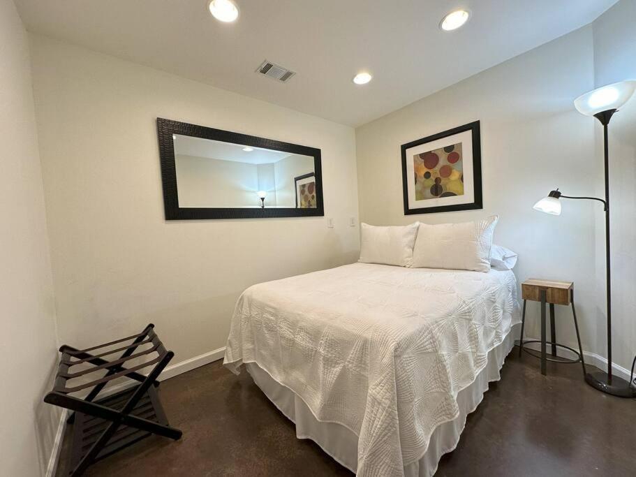 Haven At Hazel~Downtown Loft Apartamento Demorest Exterior foto